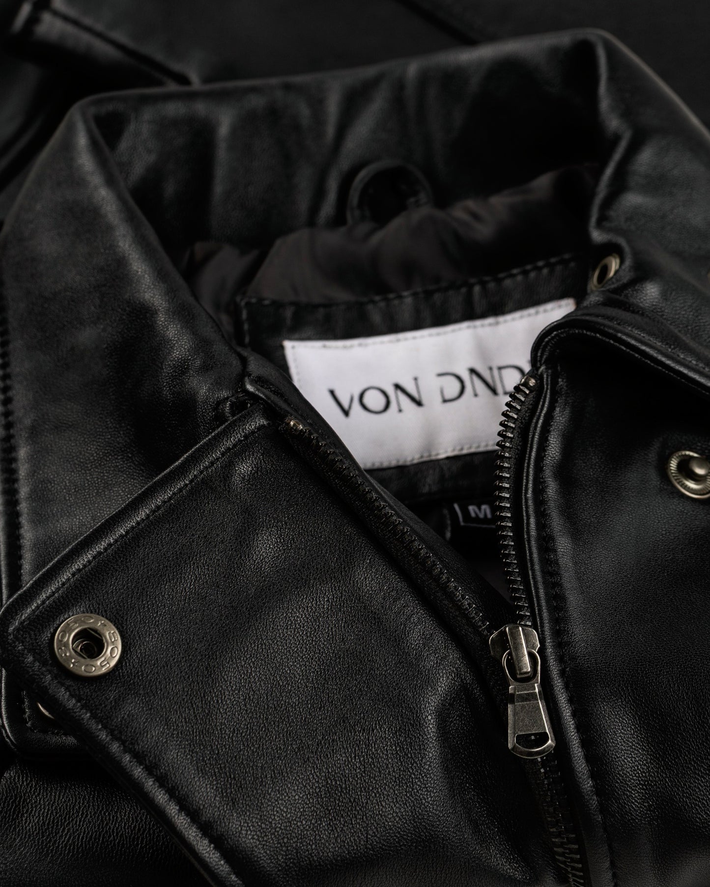CROPPED LEATHER JACKET