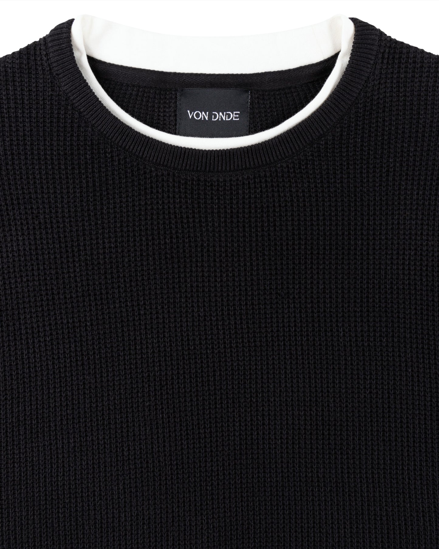 Schwarze Pullover
